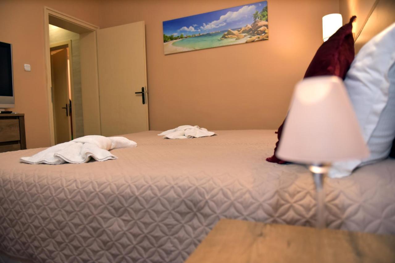 וארנה City Apartments מראה חיצוני תמונה